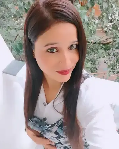 Call Girls in Jalalabad